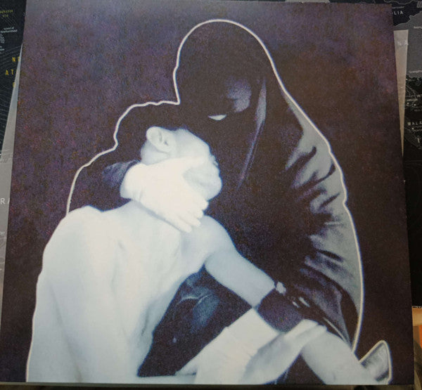 Crystal Castles – Crystal Castles (III)