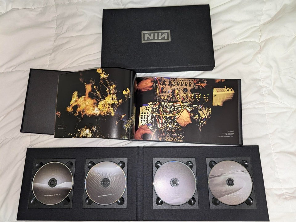 Nine Inch Nails ‎– Ghosts I-IV (2CD + 2 DVD + Booklet) (2008 - USA - VG+) - BOXSET